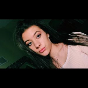 Meet your Posher, Sabinah